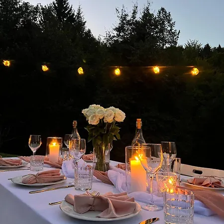 Cosy Getaway In Raw Nature דירה Šentjur