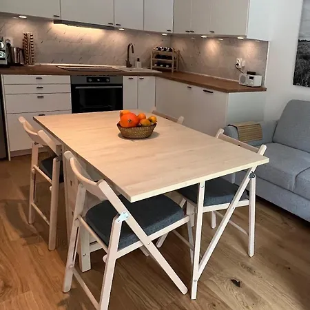 Cosy Getaway In Raw Nature Apartmán