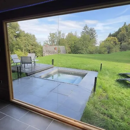 Cosy Getaway In Raw Nature דירה Šentjur