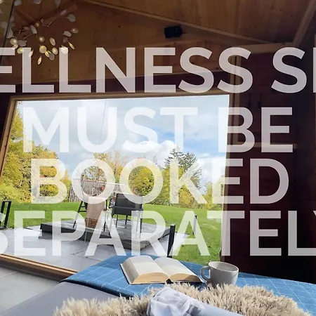 Hisa Podlog - Cosy Getaway In Raw Nature With Optional Private