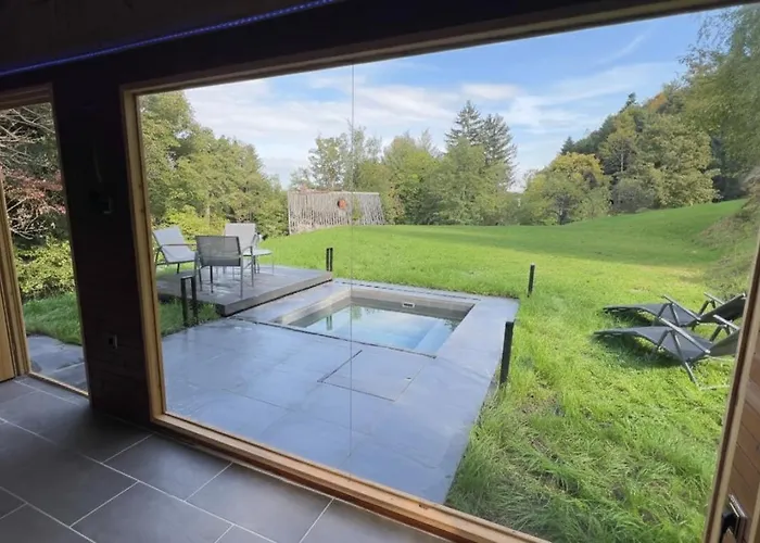 Cosy Getaway In Raw Nature アパート Šentjur